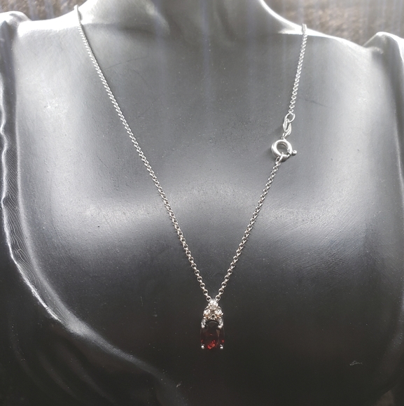 DBJ .Dee Berkley jewelry vintage red ruby Solitaire 925 sterling silver. - Picture 2 of 6